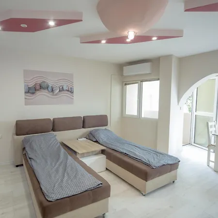 Apartment Aleksapart